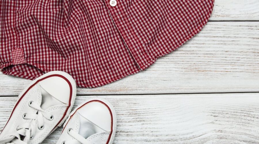 Outfit con zapatillas blancas: tips para lucir estos zapatos